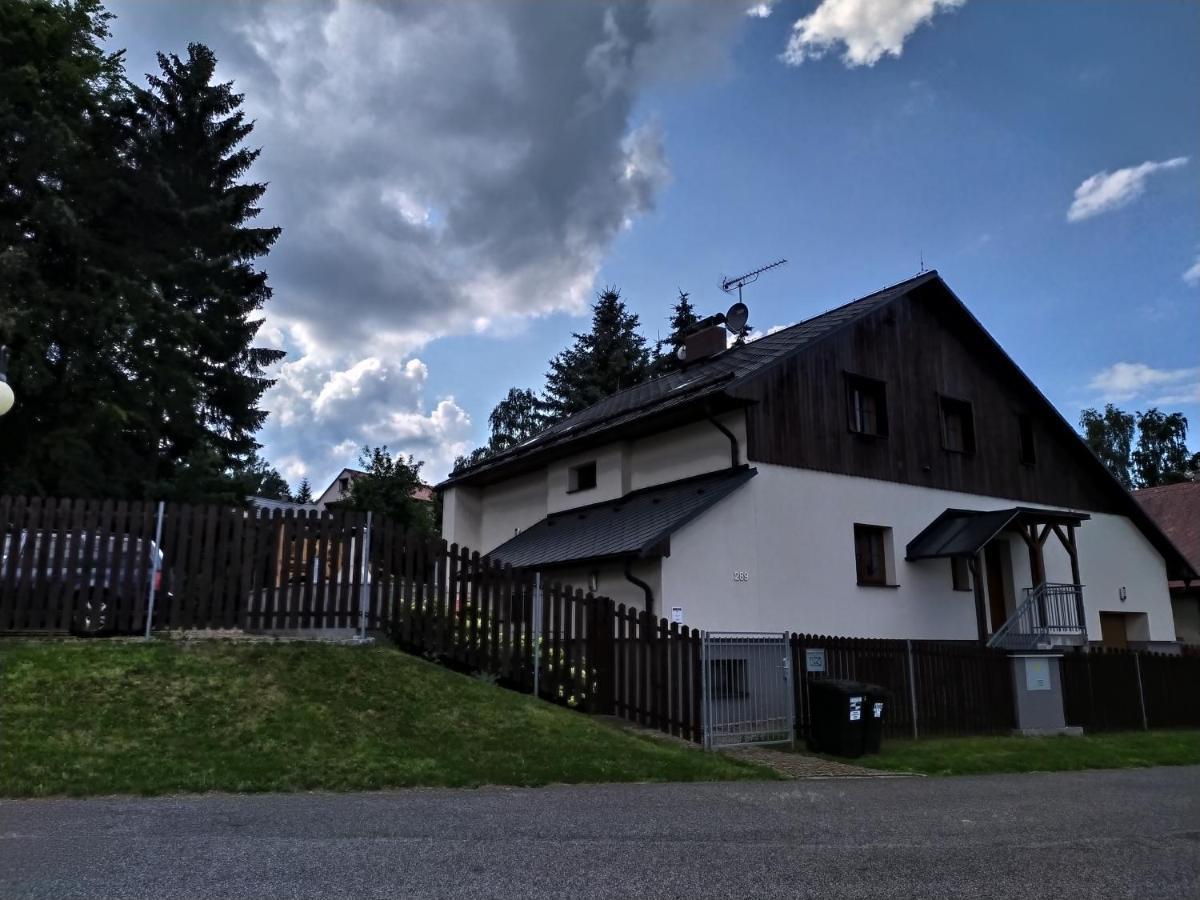 Haus Tolstejn Διαμέρισμα Jiřetín pod Jedlovou Εξωτερικό φωτογραφία