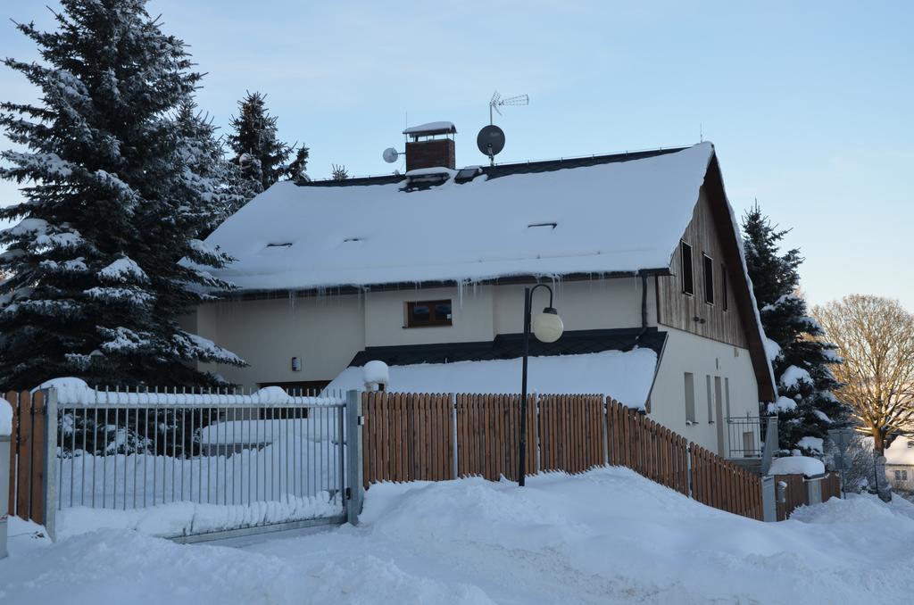 Haus Tolstejn Διαμέρισμα Jiřetín pod Jedlovou Εξωτερικό φωτογραφία